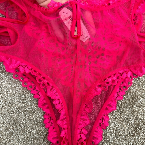 New NWT Victoria’s Secret Very Sexy, Lace Cut Out, Bright Pink, Teddy, Lingerie - Picture 8 of 8